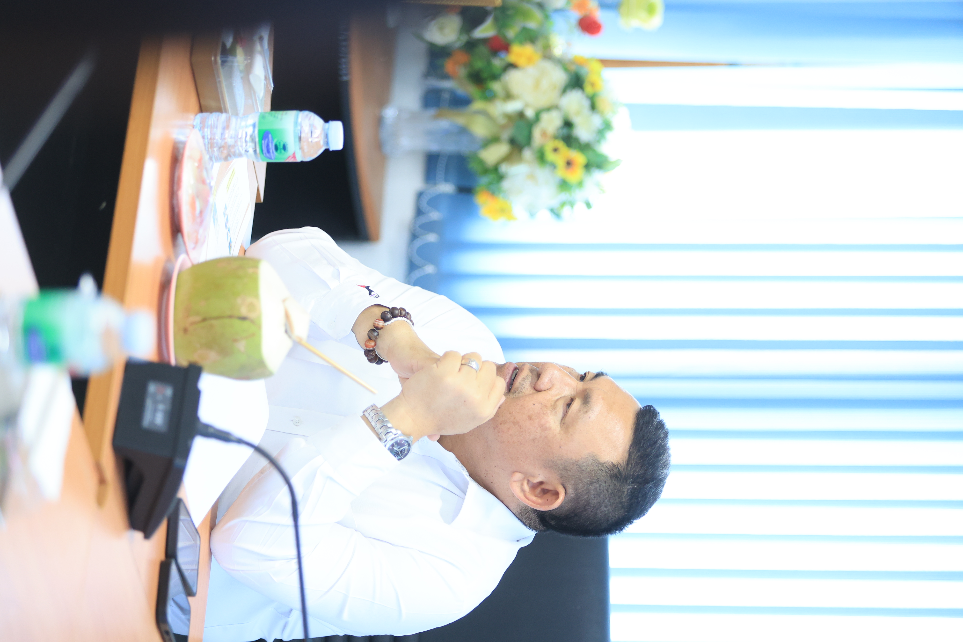 title - เลขาธิการ ส.ป.ก. ตรวจเยี่ยม ส.ป.ก. ราชบุรี